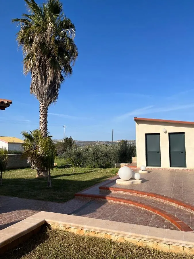 Holiday home Villa Mariavittoria Solarino