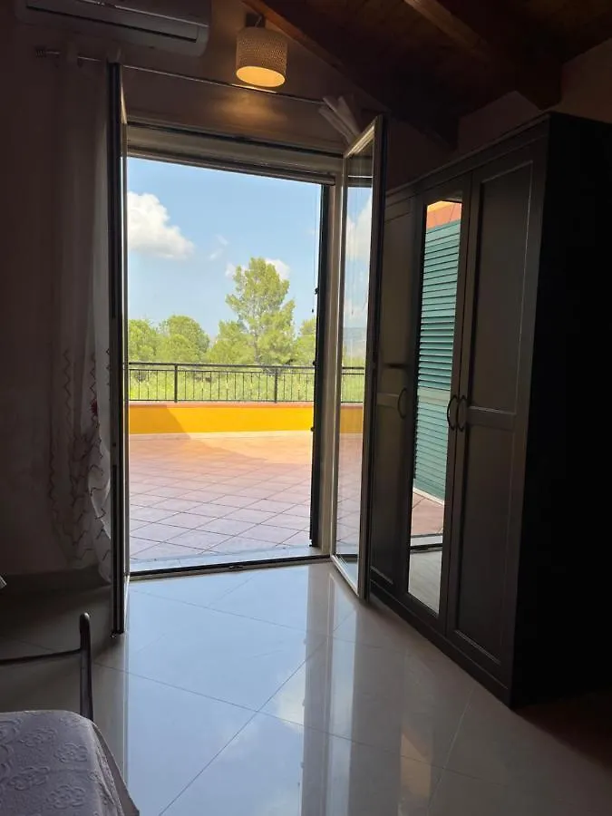 Holiday home Villa Mariavittoria Solarino Italy