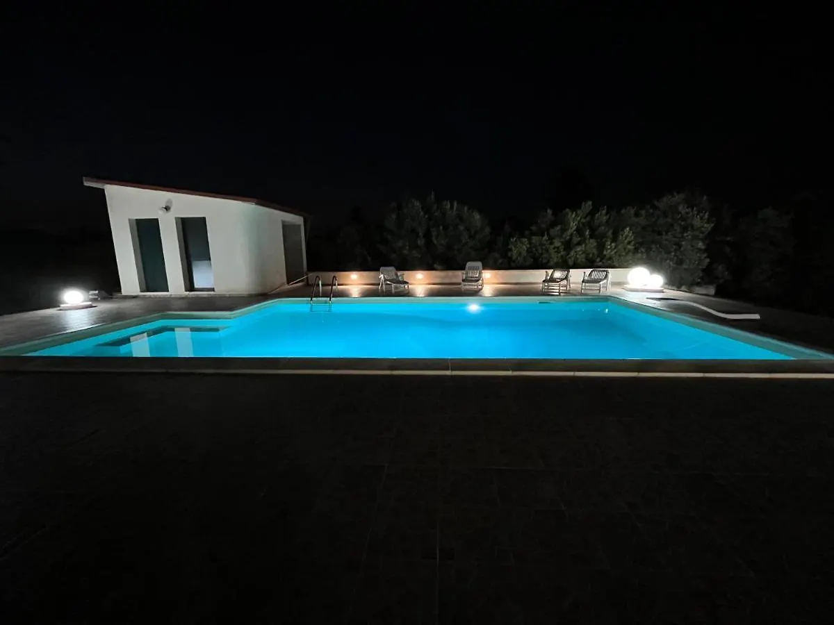 Holiday home Villa Mariavittoria Solarino